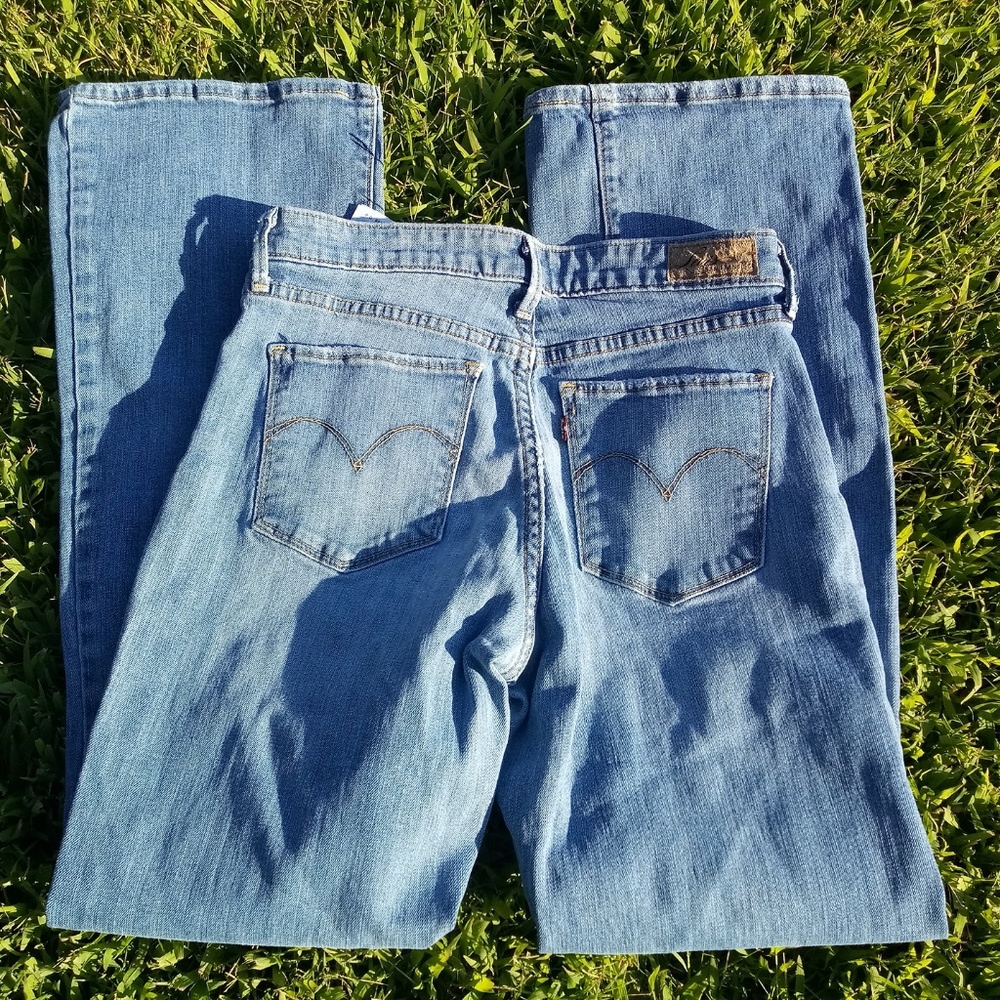 Levis San Francisco Demi Curve Blue Jeans Sz 8/29